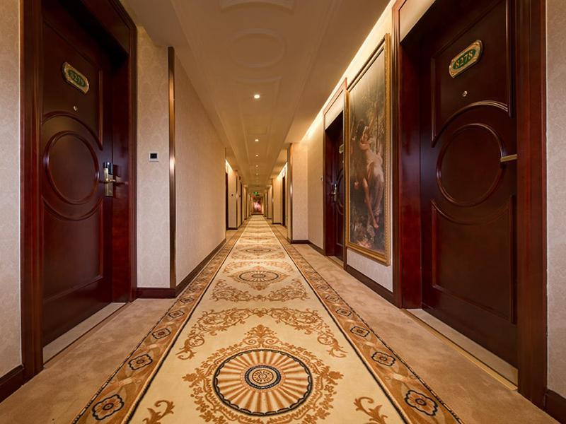 Vienna Hotel Shenzhen Shuiku New Village Exteriör bild